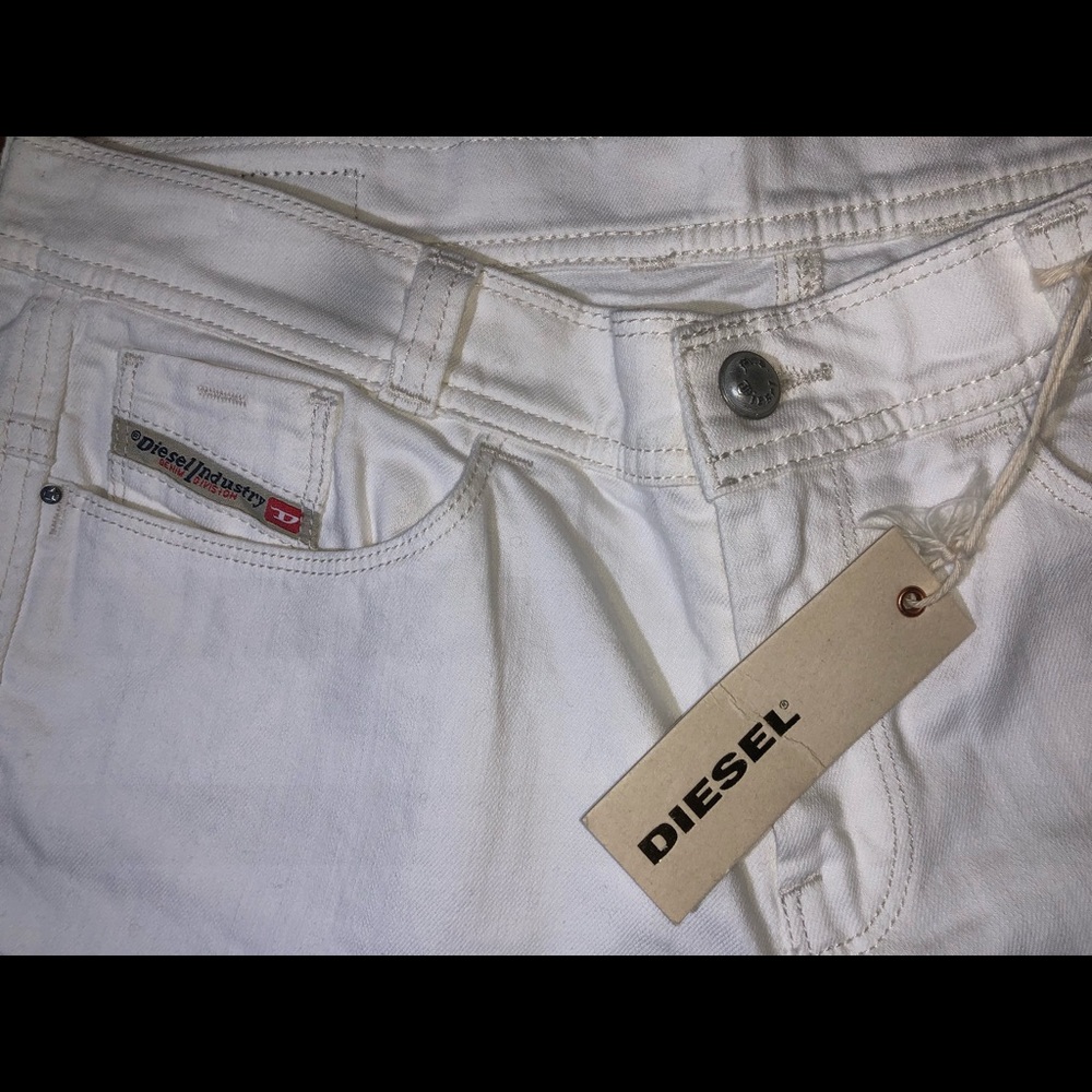NWT diesel soozy stretch white jeans sz.31_32